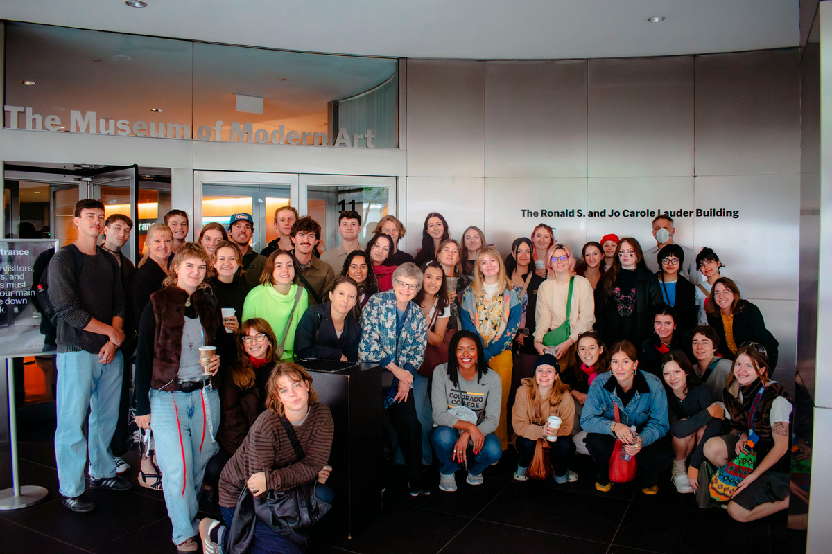 Interim President Whitaker visited senior art majors and faculty during their senior seminar in New York City, joining an excursion to the Modern Museum of Art on Oct. 14. The following day, she gathered with New York alumni and families to share an update on the state of the college and priorities for the next two years. Photo provided by Jennifer Frances, Art Department