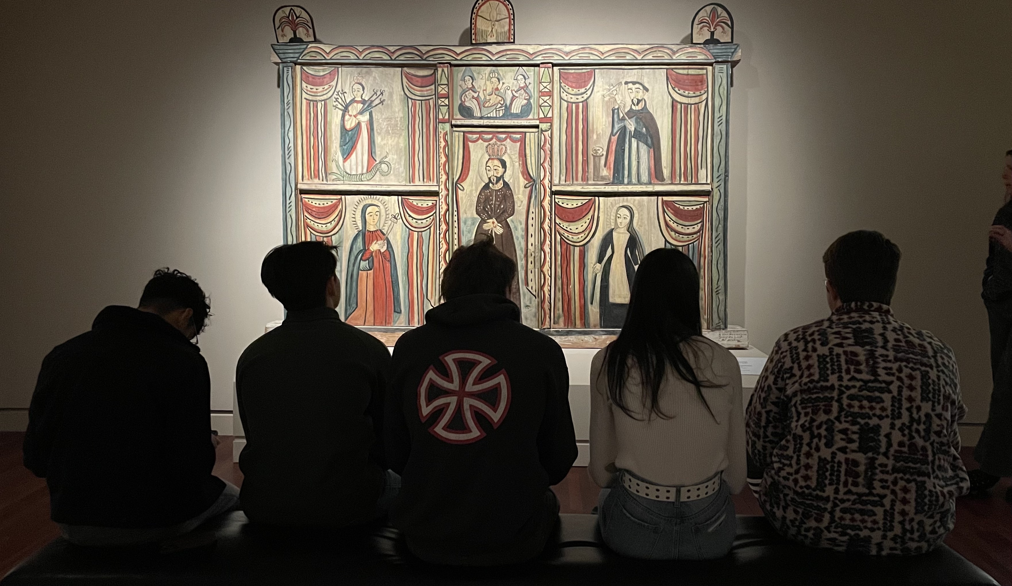 Students in AN208 (Indigeneity in Latin America) visit the Fine Arts Center.