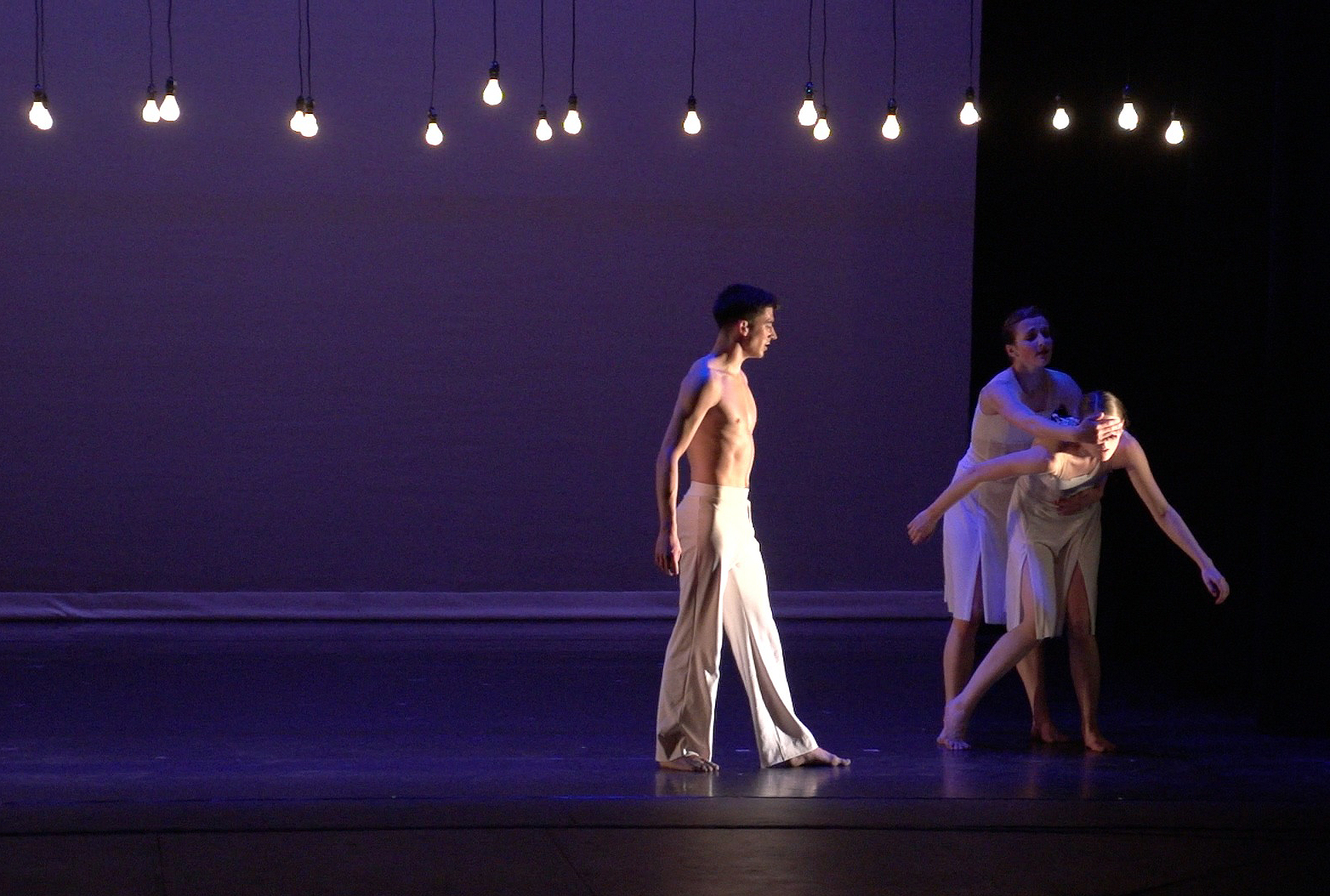 2012 Faculty Dance Concert, Convergence by Patrizia Herminjard <span class="cc-gallery-credit"></span>