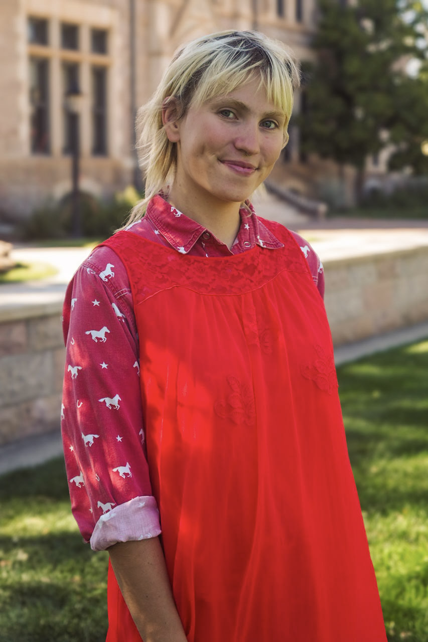 Sadie Almgren headshot