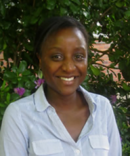CC Graduate Leah Chibwe ’11 receives award to study soil toxicity
