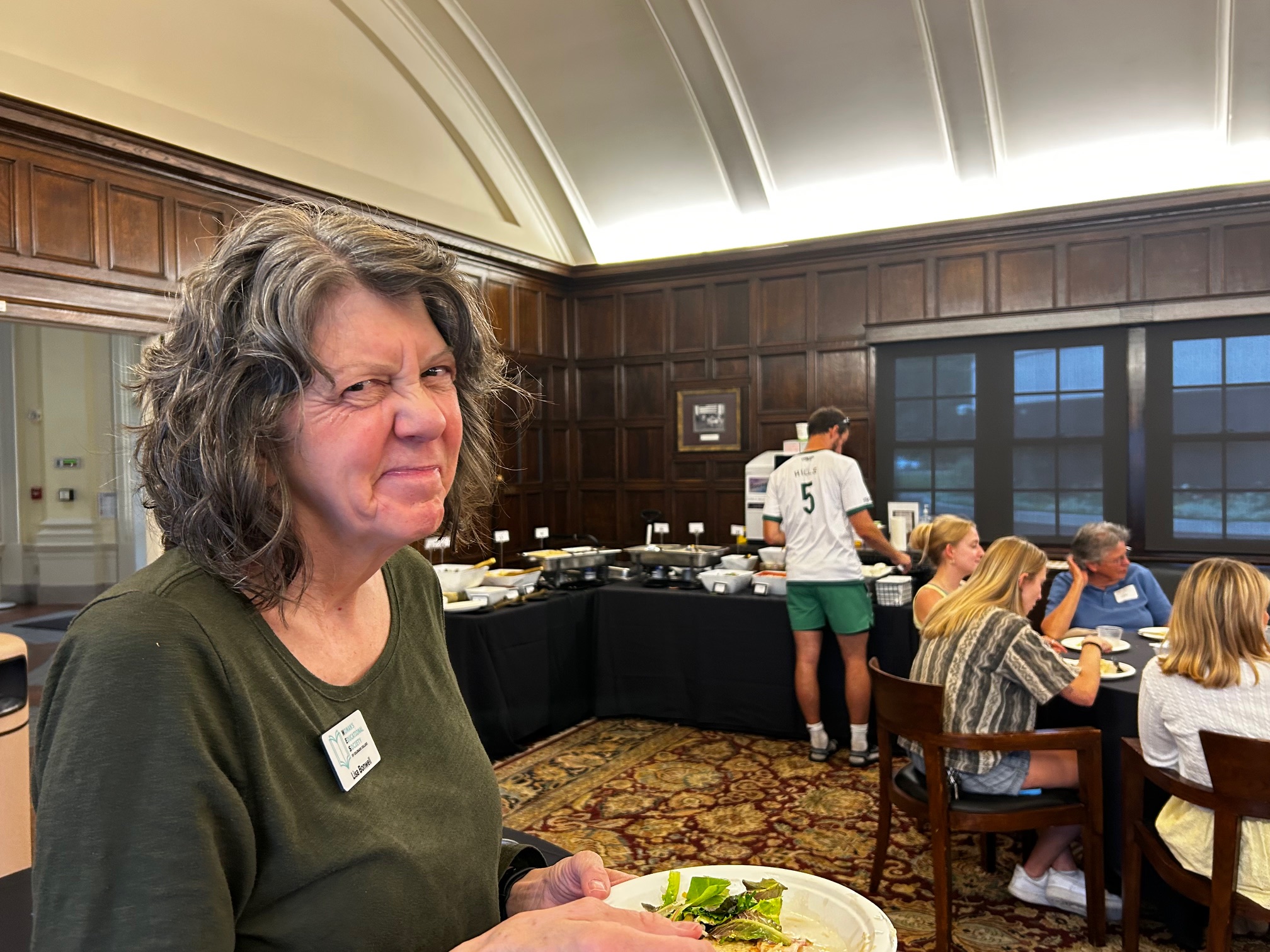 <span class="cc-gallery-credit"></span>