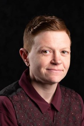 Scottie-Varney-Headshot-12-17-21-Cropped.jpg